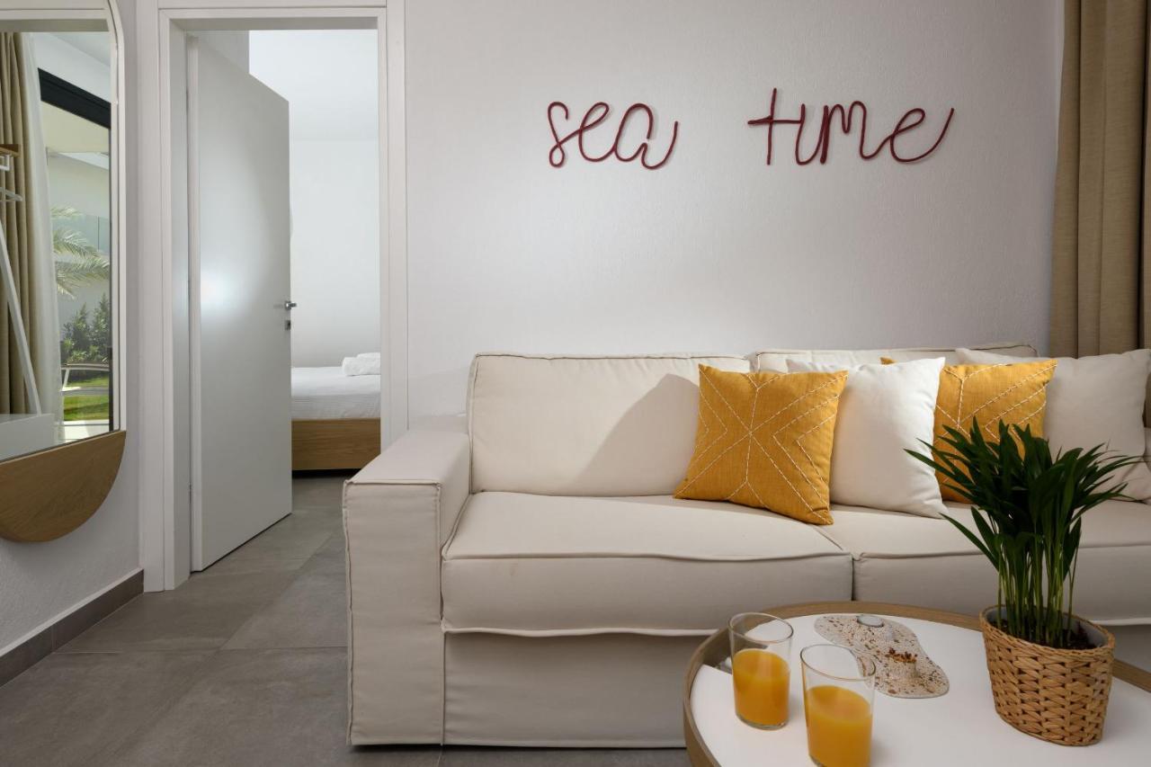 Nisea Beach Apartments Prínos Exteriér fotografie